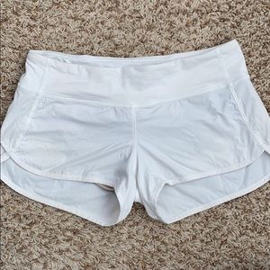 Lululemon Speed Shorts 2.5”